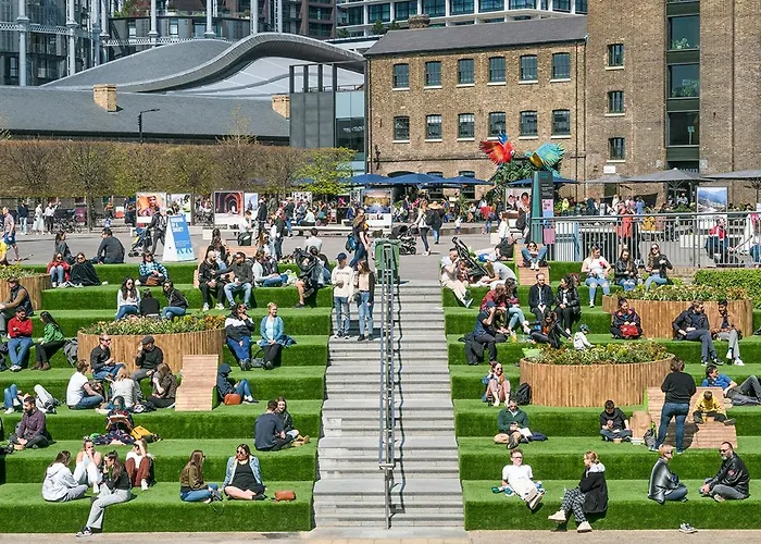 Kings Cross City Apartment